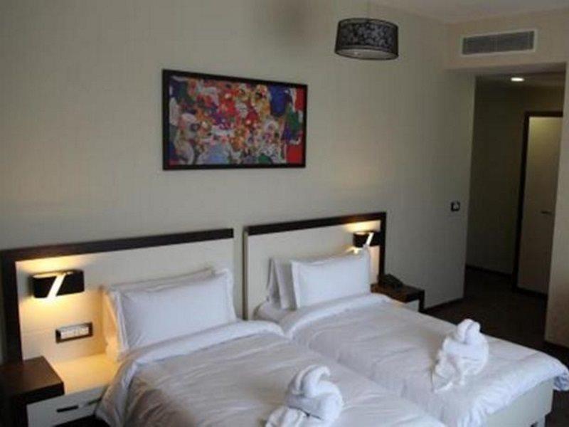 Amazona Hotel Babimoc Exterior foto